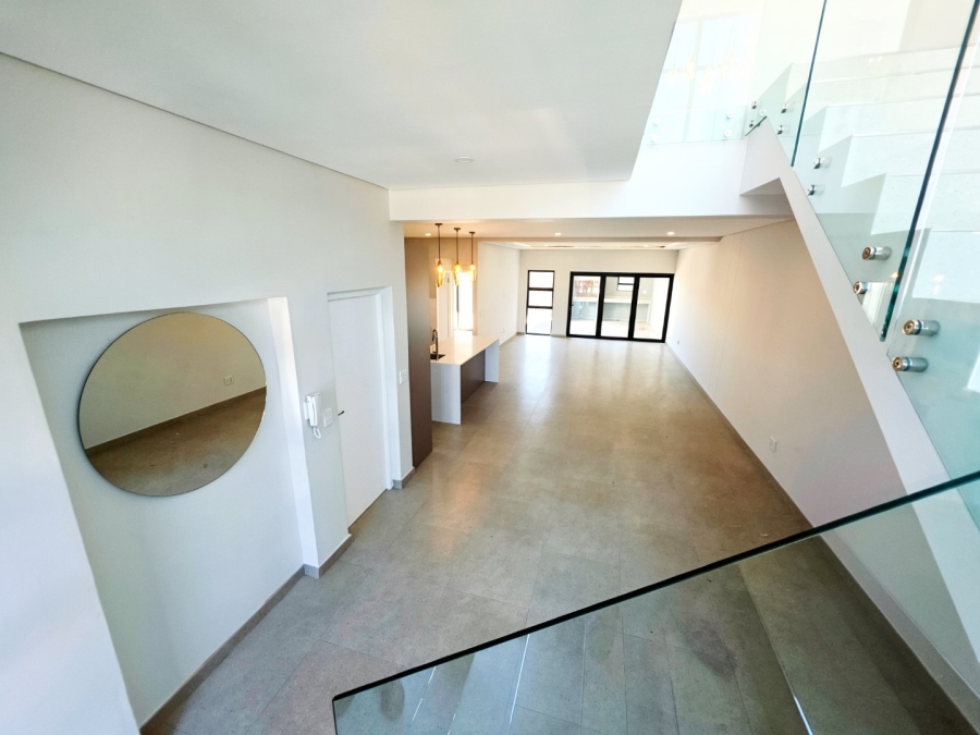 4 Bedroom Property for Sale in Sandown Western Cape